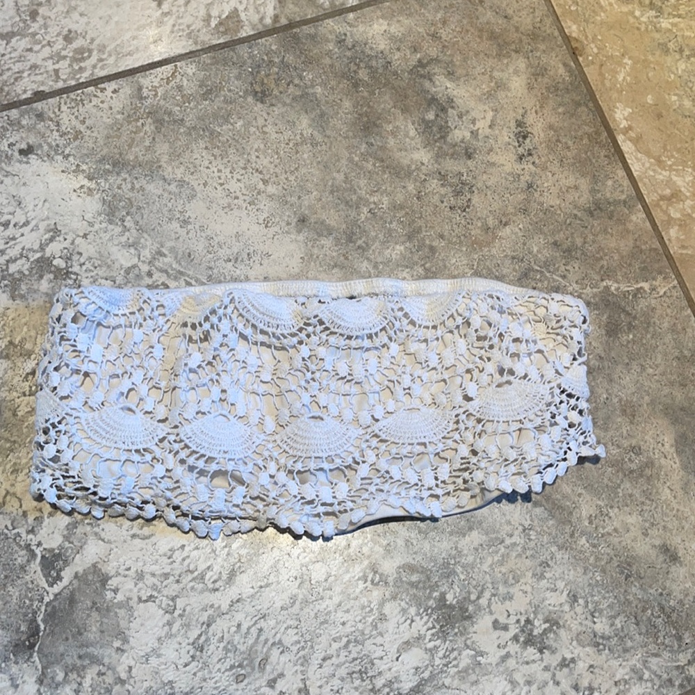 Full tilt macrame bandeau